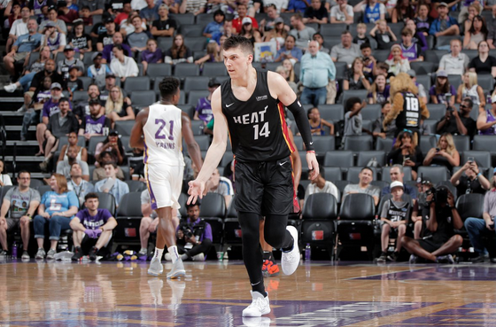 竞技与艺术 竞技与艺术