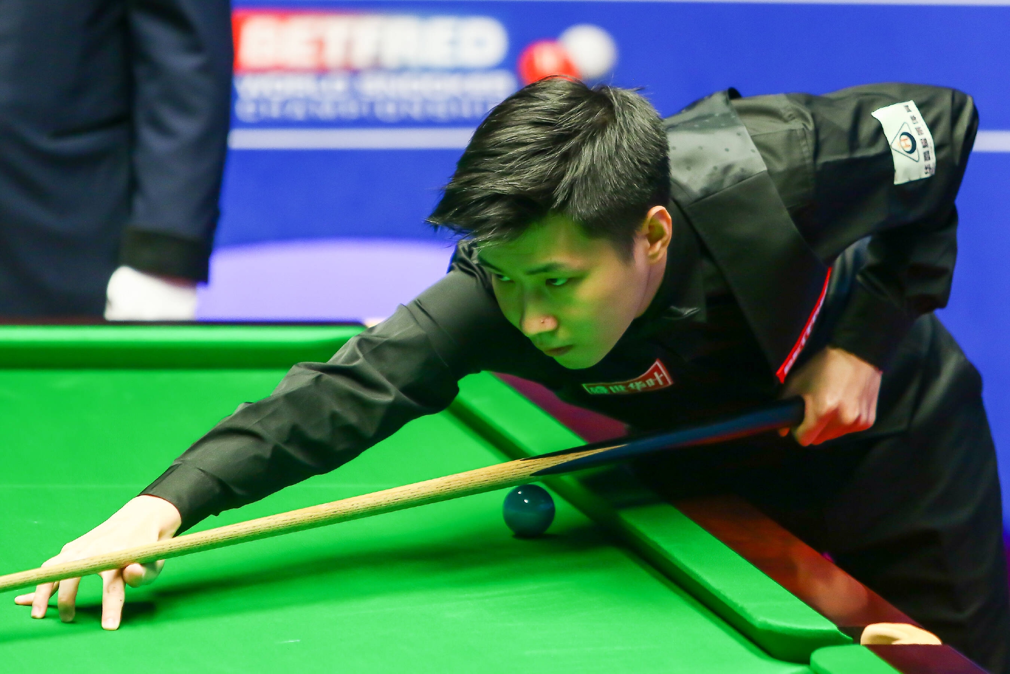 国安错失追分良机！3轮仅1分，仍6分落后，争冠再成上海滩德比